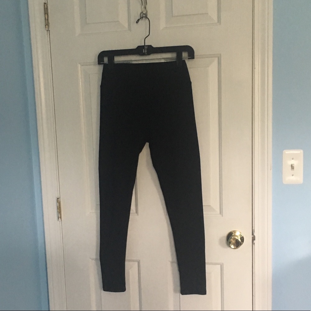 *Rare* Solid Black LuLaRoe Leggings O/S
